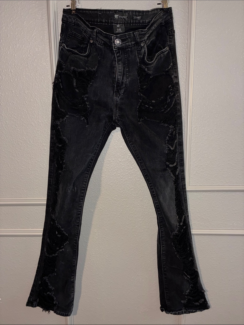 Black Distressed Bootcut Jeans - Men's Fashion